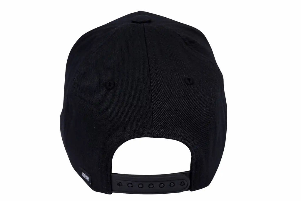 LOS ANGELES — SIGNATURE BLACK